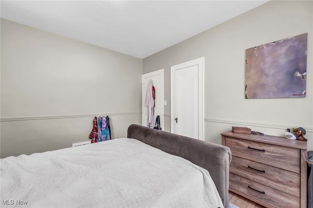 2287 Ogontz Avenue, Lakewood, OH 44107