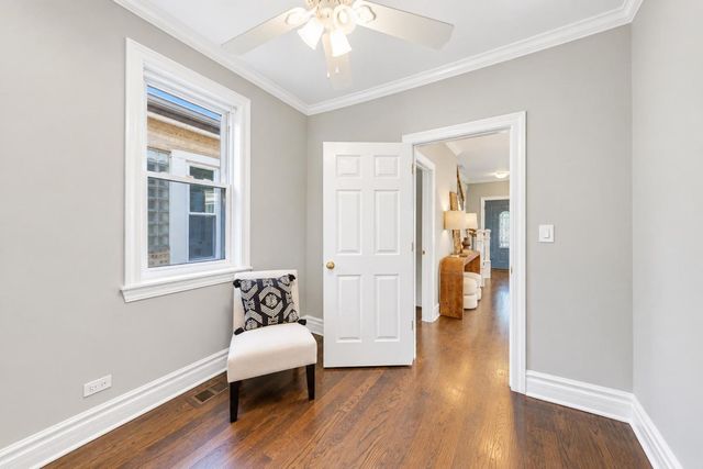 4920 N Keeler Avenue, Chicago, IL 60630