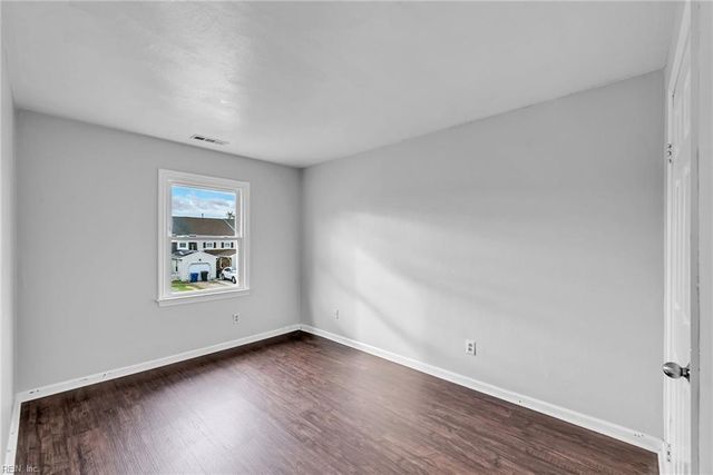 1300 Hafford RD, Virginia Beach, VA 23464
