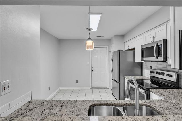 1300 Hafford RD, Virginia Beach, VA 23464