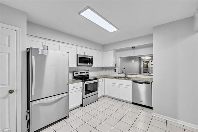 1300 Hafford RD, Virginia Beach, VA 23464