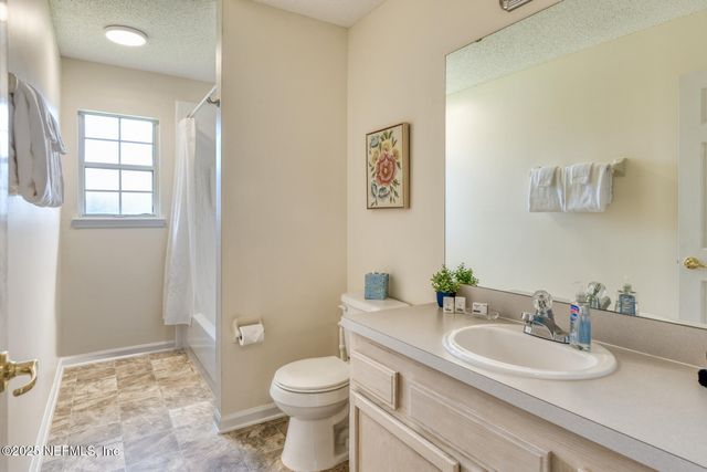 7596 FAWN LAKE Drive N, Jacksonville, FL 32256