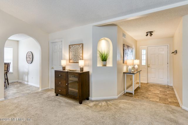 7596 FAWN LAKE Drive N, Jacksonville, FL 32256