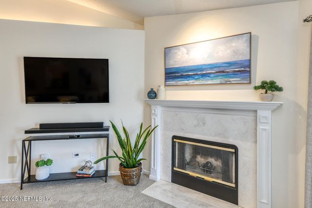 7596 FAWN LAKE Drive N, Jacksonville, FL 32256