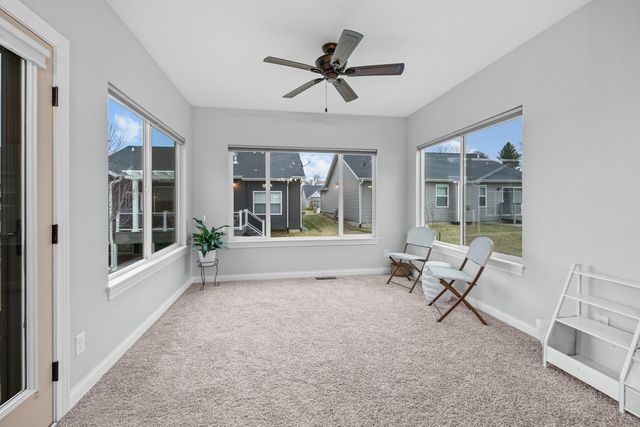 4709 Pheasant Creek Avenue, Davenport, IA 52807