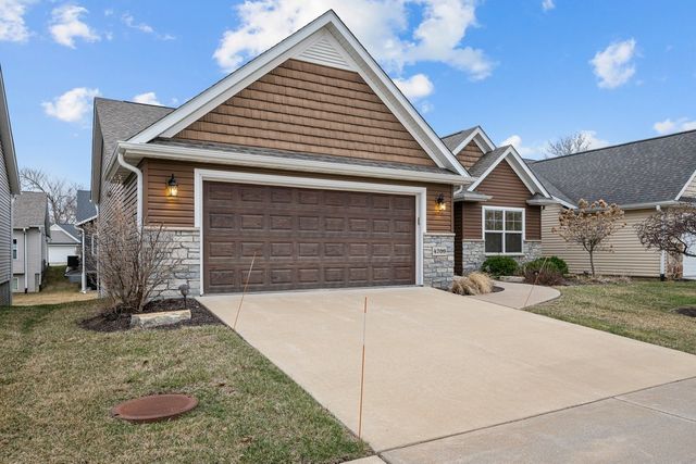 4709 Pheasant Creek Avenue, Davenport, IA 52807