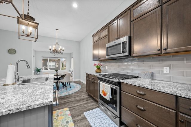 4709 Pheasant Creek Avenue, Davenport, IA 52807