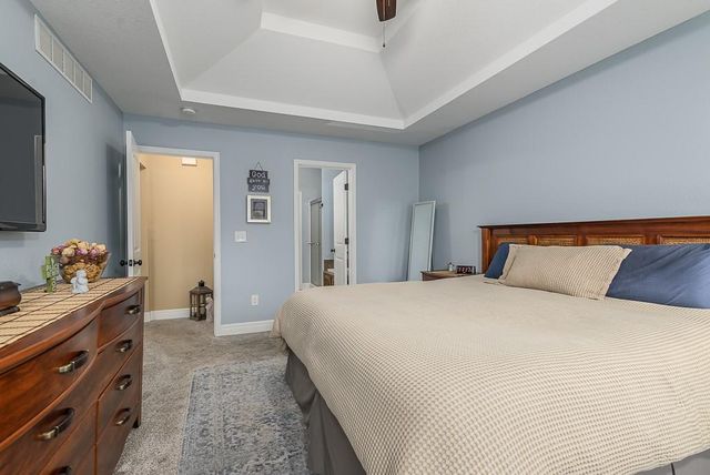 10507 Augusta Drive, Kansas City, KS 66109