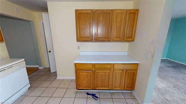 3325 Greenwood DR, Hampton, VA 23666