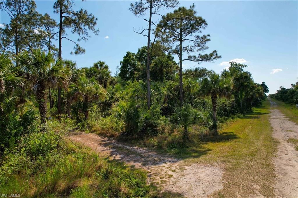 4180 36th AVE SE, NAPLES, FL 34117 — photo 2