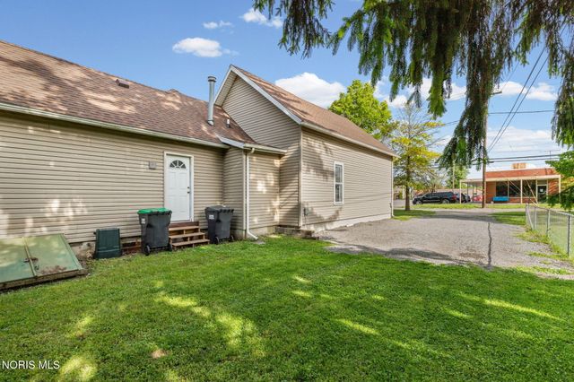 108 Chestnut Street, Swanton, OH 43558