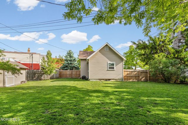 108 Chestnut Street, Swanton, OH 43558