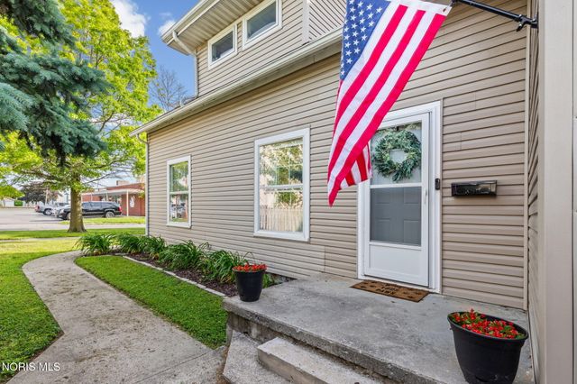 108 Chestnut Street, Swanton, OH 43558