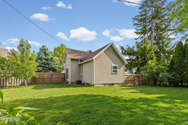 108 Chestnut Street, Swanton, OH 43558
