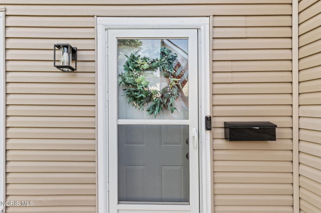 108 Chestnut Street, Swanton, OH 43558