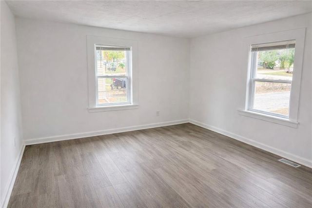 5105 Rinker Road, Kansas City, MO 64129