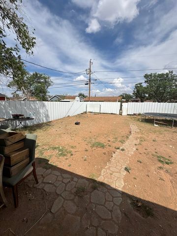 311 Willowood Dr, Midland, TX 79703