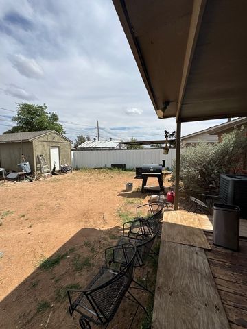 311 Willowood Dr, Midland, TX 79703