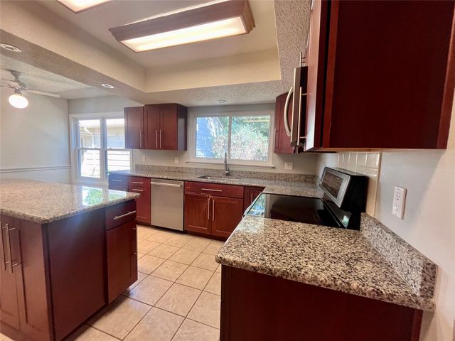 7410 Boisenberry Lane, Dallas, TX 75249