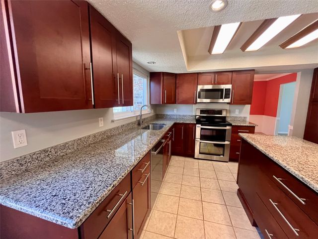 7410 Boisenberry Lane, Dallas, TX 75249