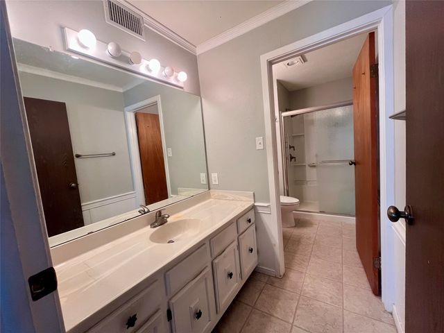 7410 Boisenberry Lane, Dallas, TX 75249
