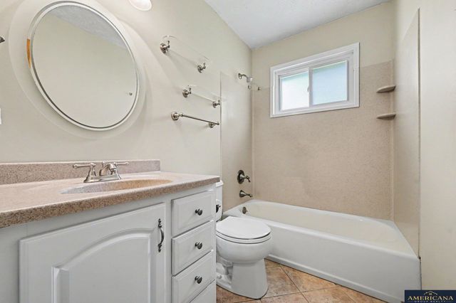 4835 S 102nd Street, Omaha, NE 68127