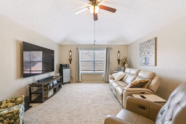 7243 Chinquapin Drive, Frisco, TX 75033