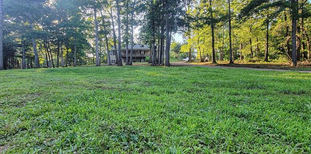 1605 Cody Road, Mt. Airy, GA 30563