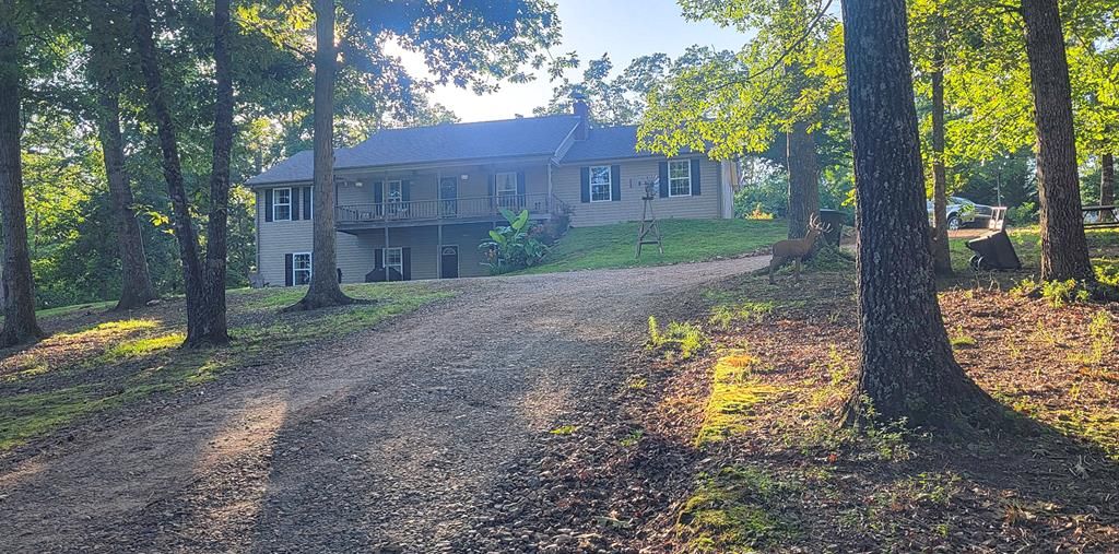 1605 Cody Road, Mt. Airy, GA 30563