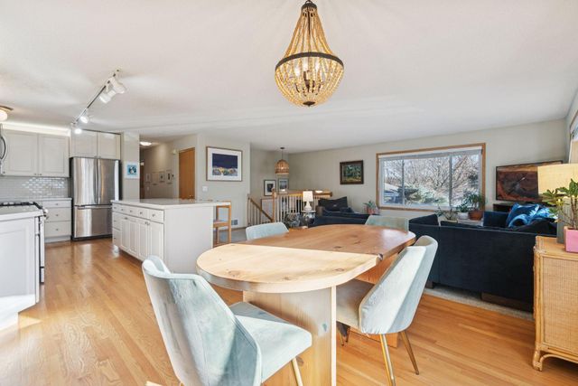 1213 Smith Avenue S, West Saint Paul, MN 55118