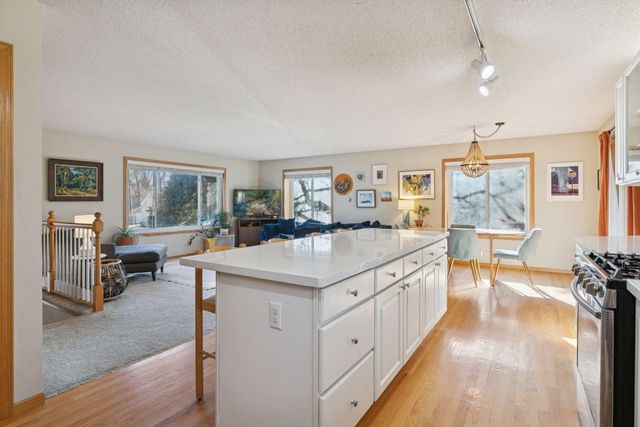 1213 Smith Avenue S, West Saint Paul, MN 55118