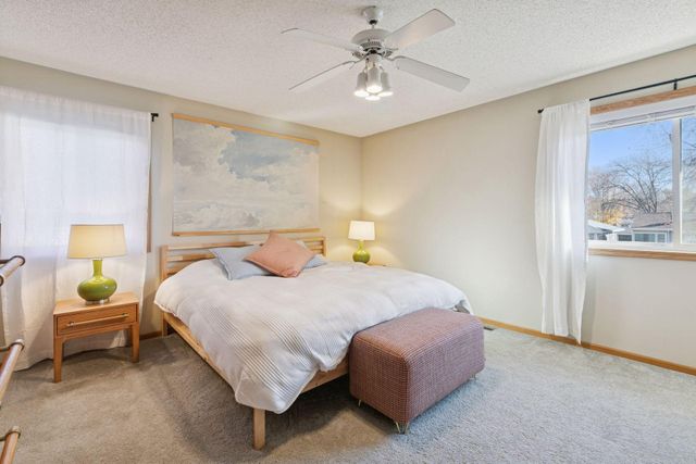 1213 Smith Avenue S, West Saint Paul, MN 55118