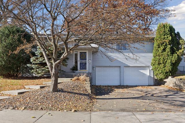 1213 Smith Avenue S, West Saint Paul, MN 55118