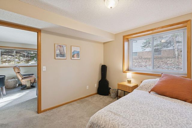 1213 Smith Avenue S, West Saint Paul, MN 55118