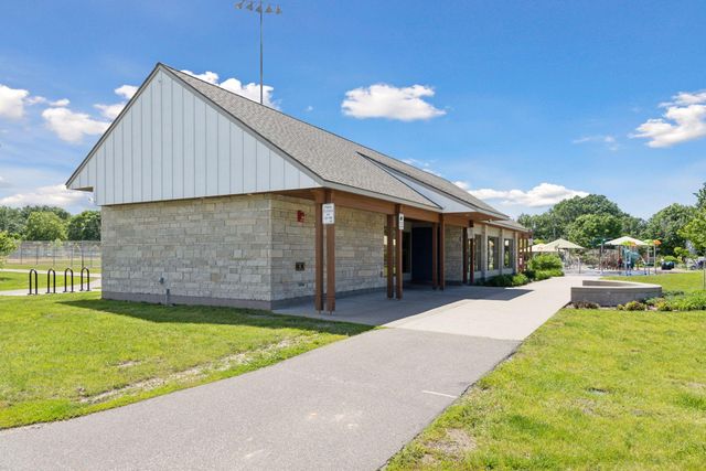 1213 Smith Avenue S, West Saint Paul, MN 55118