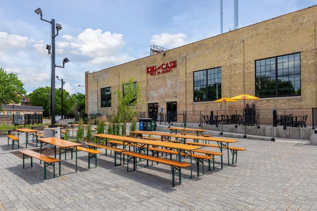 1213 Smith Avenue S, West Saint Paul, MN 55118