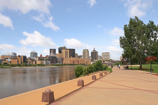 1213 Smith Avenue S, West Saint Paul, MN 55118