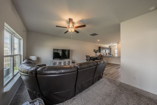 8125 White Sulphur Road, Ponder, TX 76259