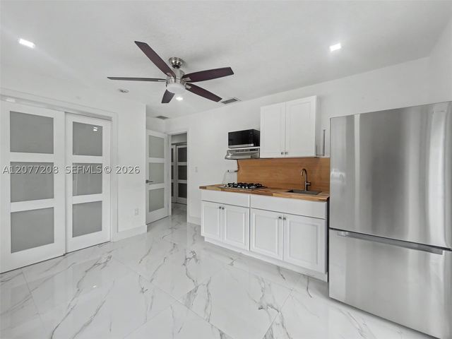 14111 SW 75th St, Miami, FL 33183