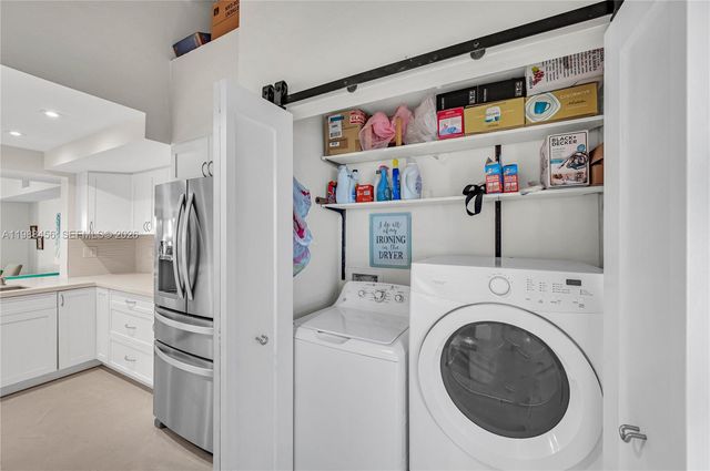 7018 SW 53rd Ln, Miami, FL 33155