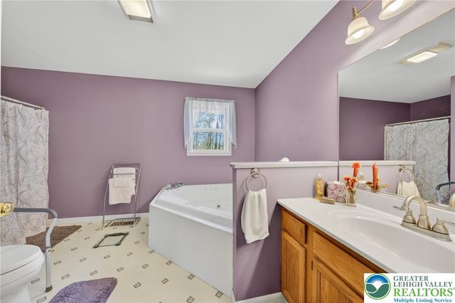 2496 Eberhart Road, Milford Twp, PA 18951