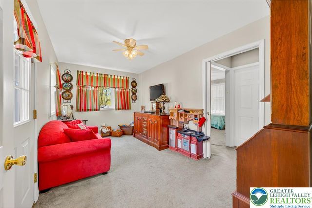 2496 Eberhart Road, Milford Twp, PA 18951