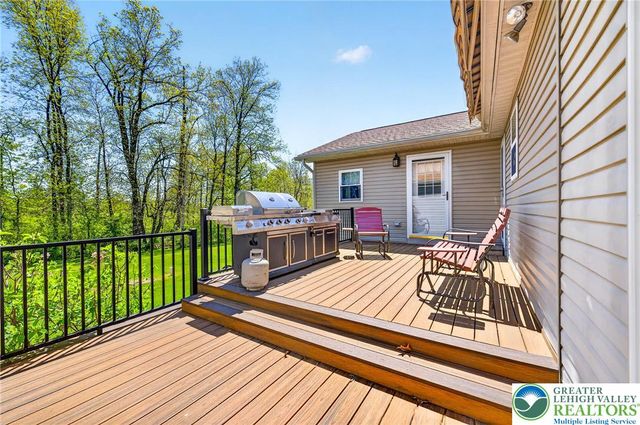 2496 Eberhart Road, Milford Twp, PA 18951