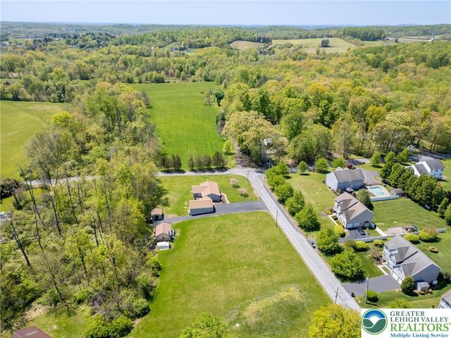 2496 Eberhart Road, Milford Twp, PA 18951