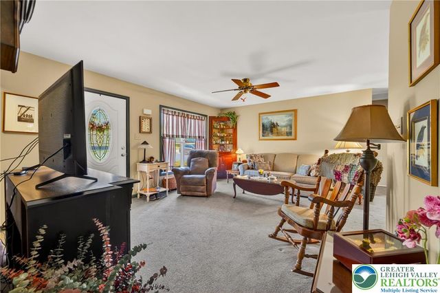 2496 Eberhart Road, Milford Twp, PA 18951