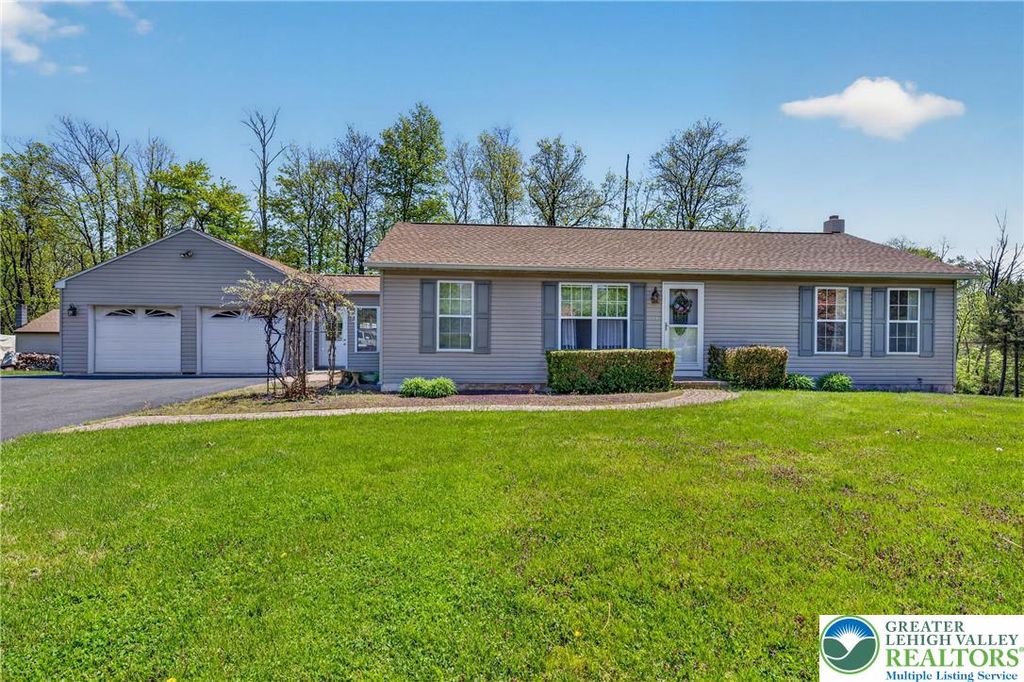 2496 Eberhart Road, Milford Twp, PA 18951