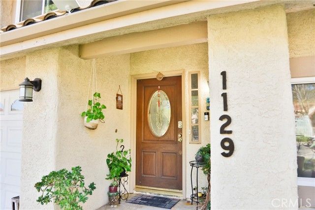 1129 Heatherview, Oak Park, CA 91377