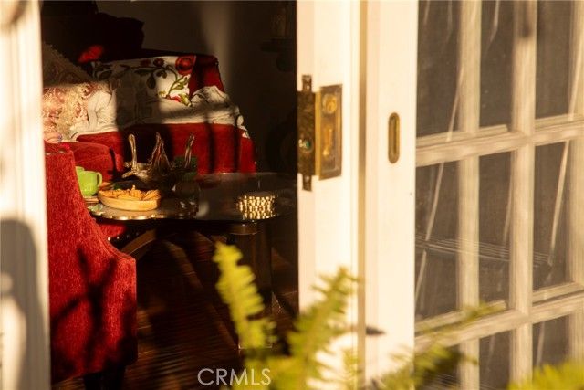 1129 Heatherview, Oak Park, CA 91377