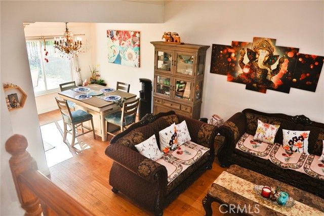 1129 Heatherview, Oak Park, CA 91377