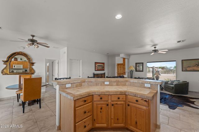 21223 W RESTIN Road, Wittmann, AZ 85361